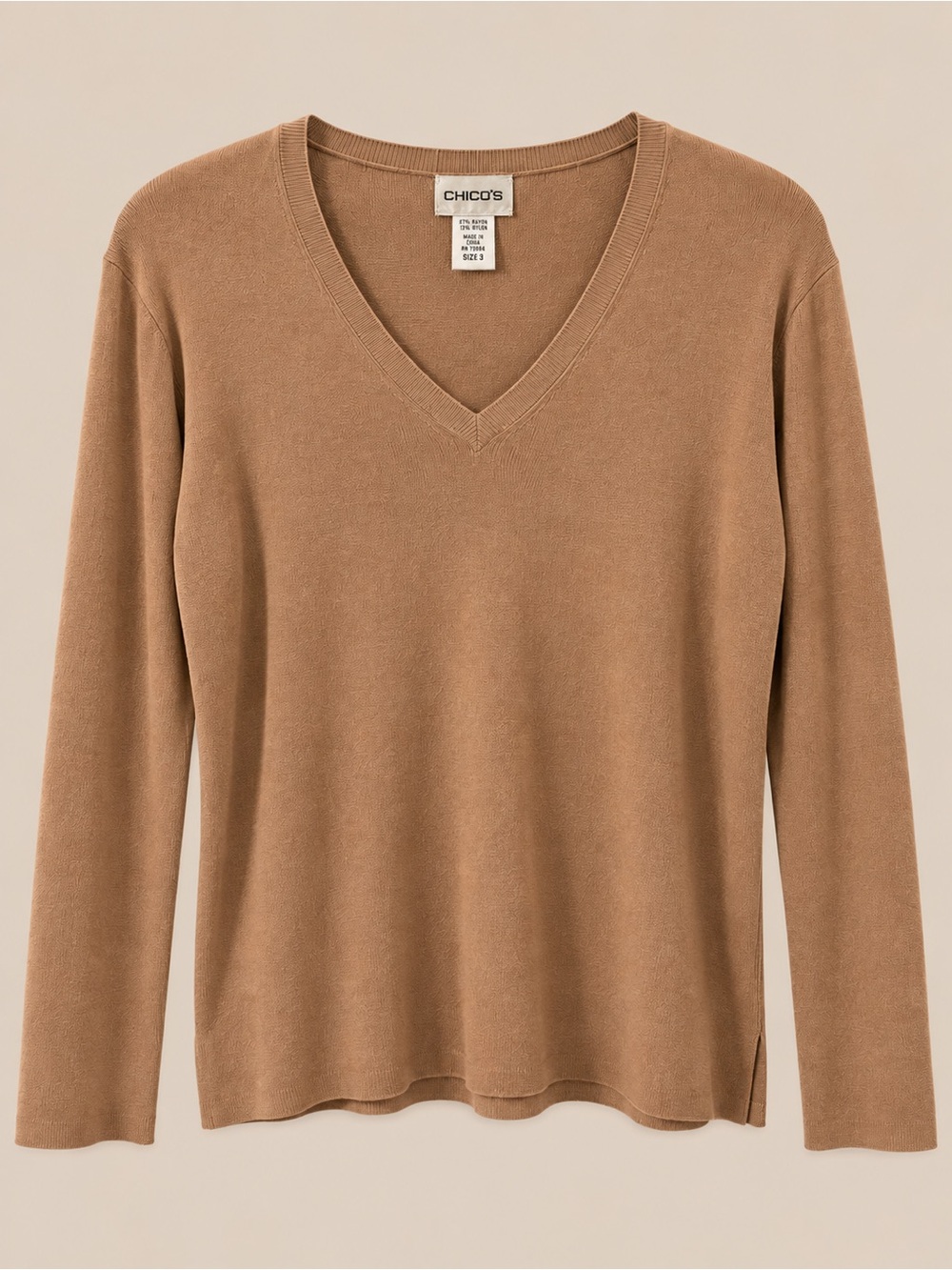 Chico's Long Sleeve V-Neck Sweater in Camel Brown